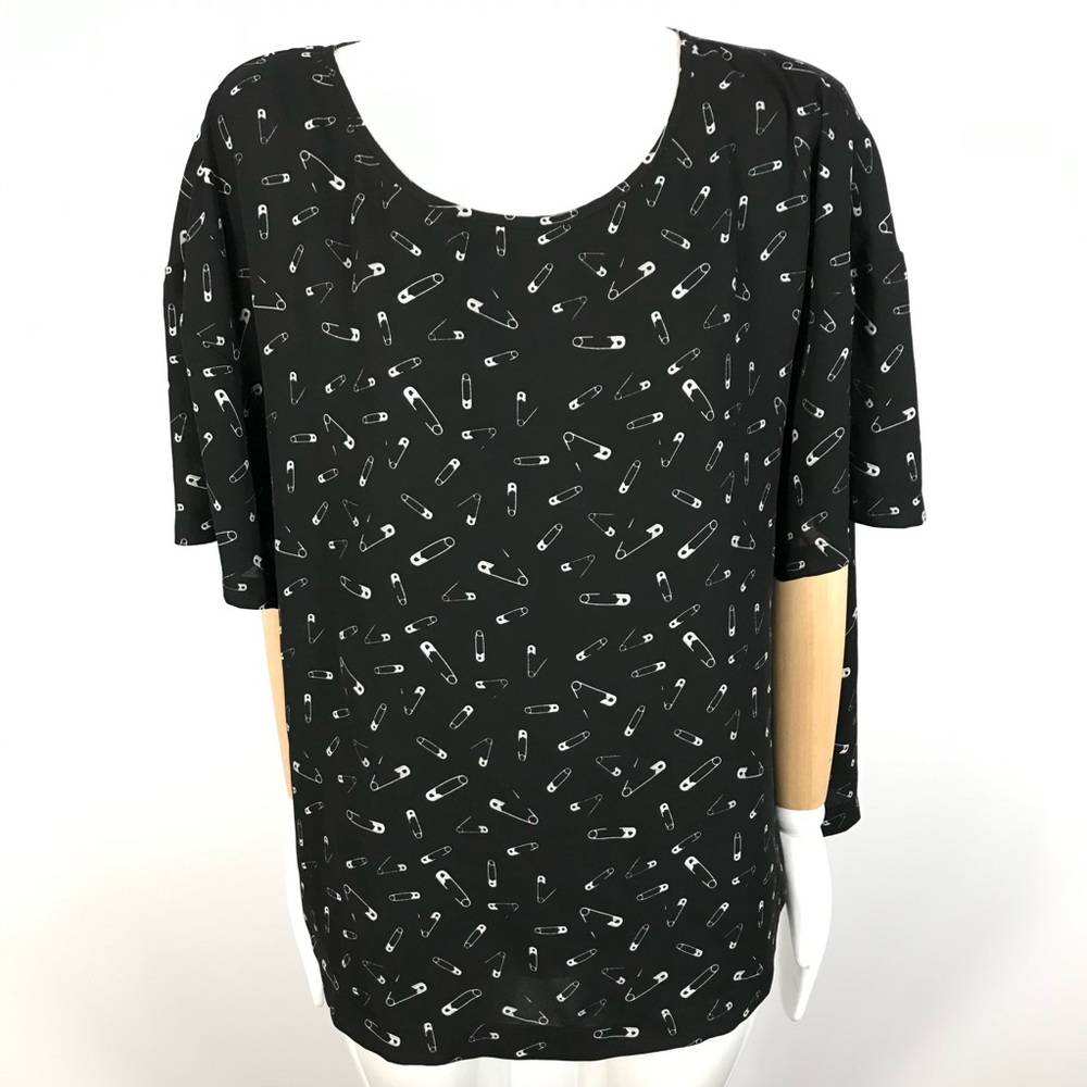 Love & Legend Black Short Sleeve Tee with White Safety Pin Print